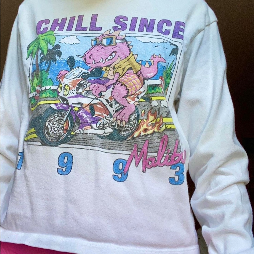 Brandy Melville White 'Chill Since' Women’s Long Sleeve Tee